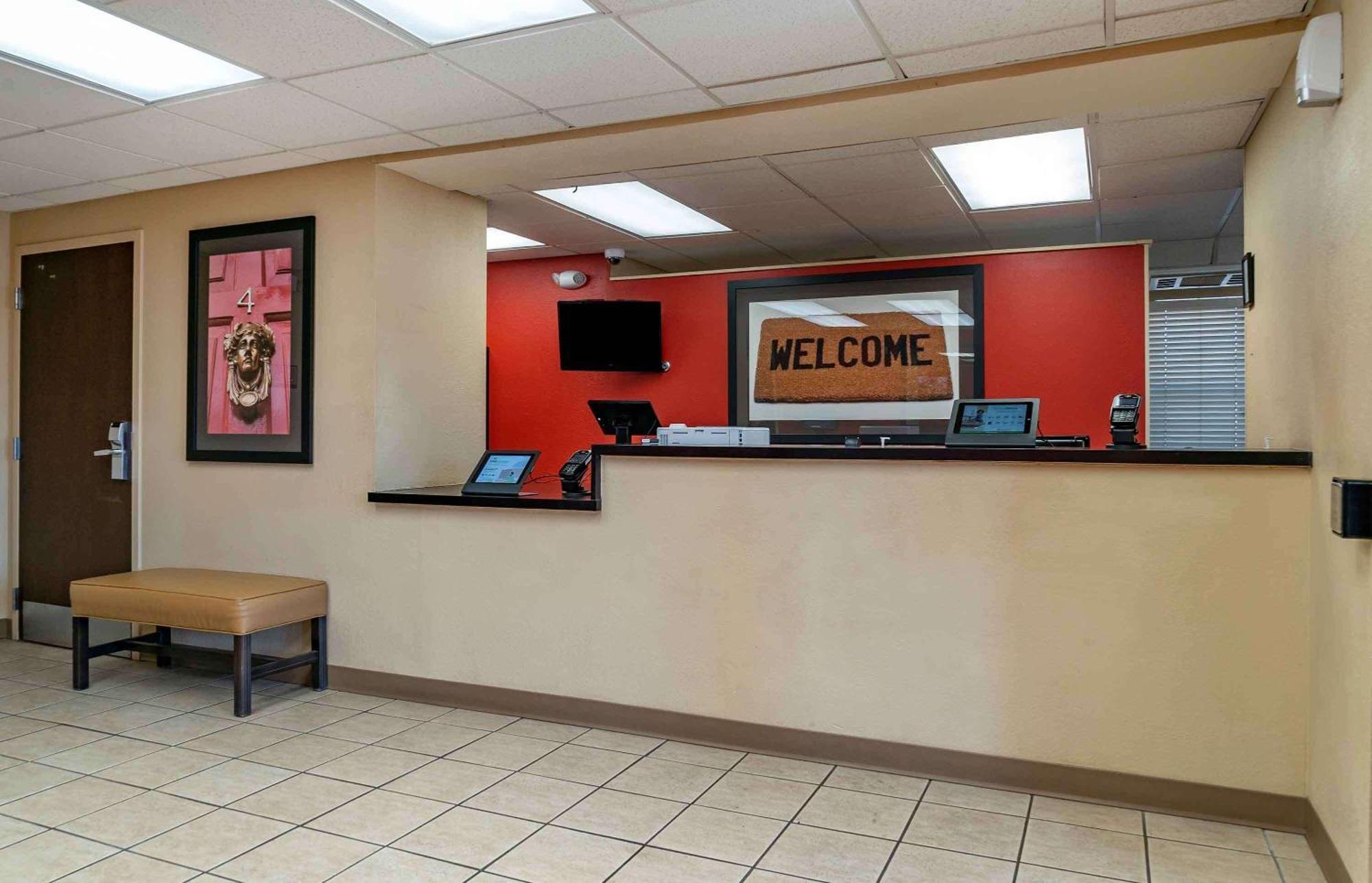Extended Stay America Suites - Detroit - Ann Arbor - Briarwood Mall Exterior photo
